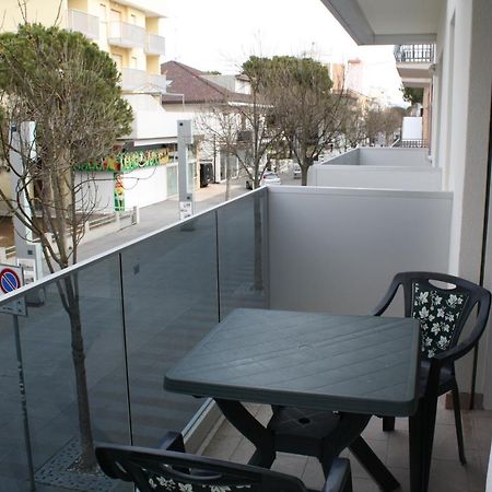 Venus Apartment Lignano Sabbiadoro Ngoại thất bức ảnh